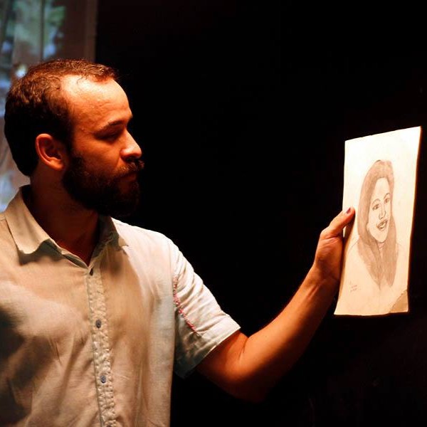 "Laura" de Fabrício Moser no Teatro Glauce Rocha - Foto: Sérgio Fonseca.