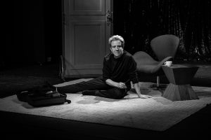 Último Ato discute morte assistida no teatro. Foto: Morgade.